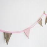 **** Candy Stripe Bunting